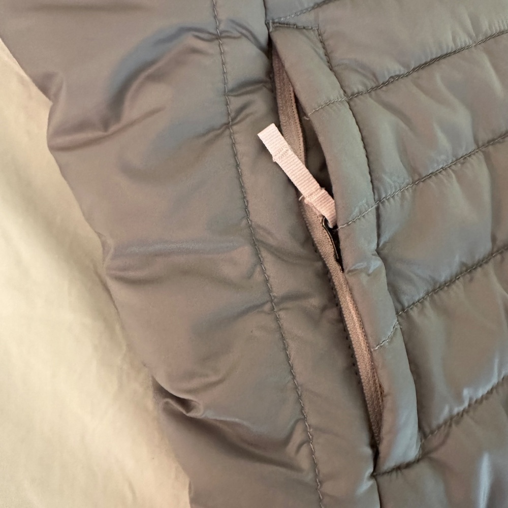 Reversible winter jacket - Picture 8 of 9